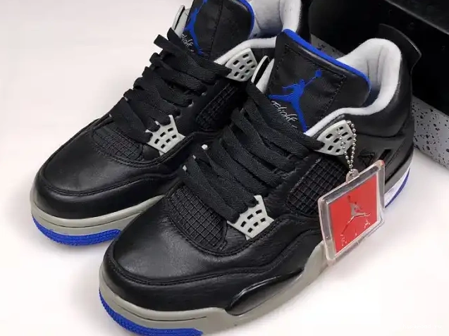 4 308497-006 Alternate Retro Air Jordan Motorsports 0416